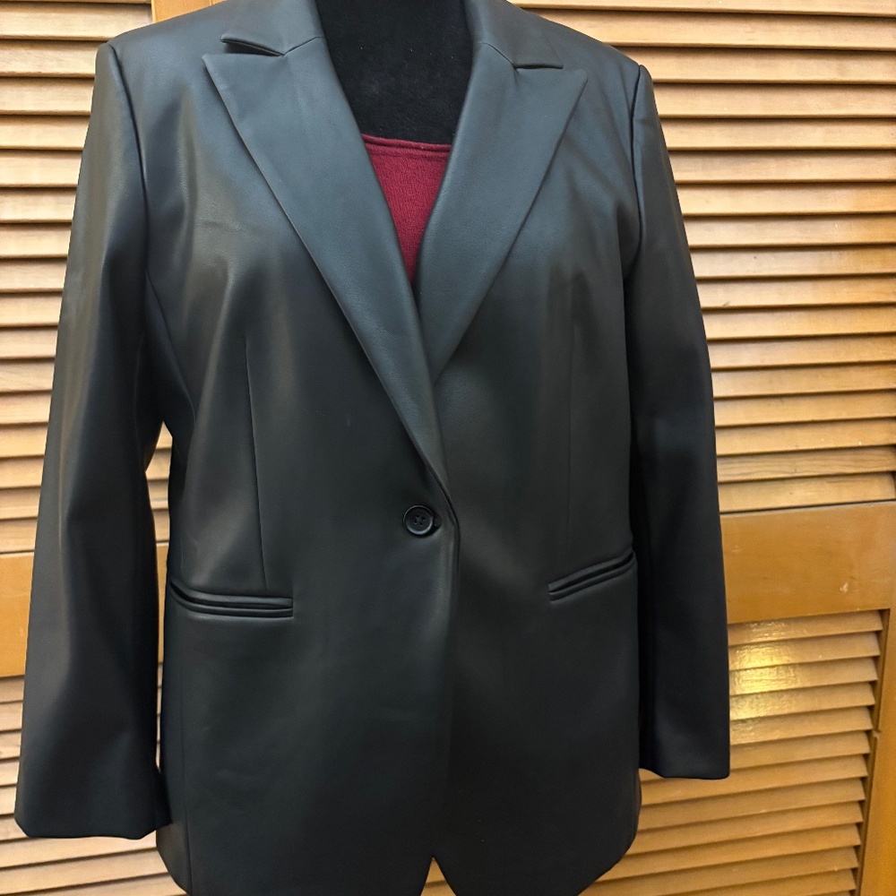 Banana Republic Vegan Leather Blazer - Black - 14 Petite - NWOT
